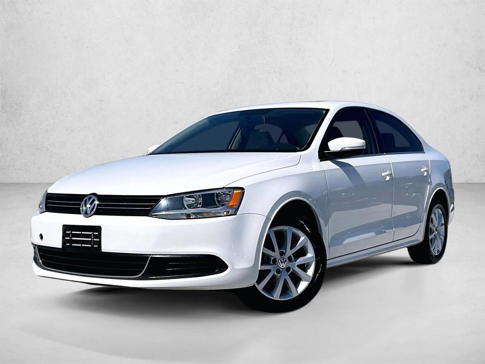 2013 Volkswagen Jetta 4dr Auto SE with Convenience Sedan