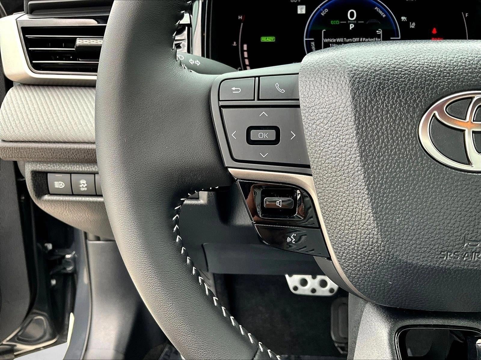 2026 Toyota Camry SE (SE)