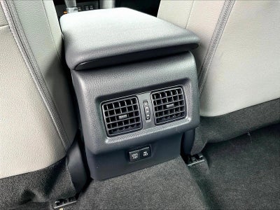 2026 Toyota Camry SE (SE)