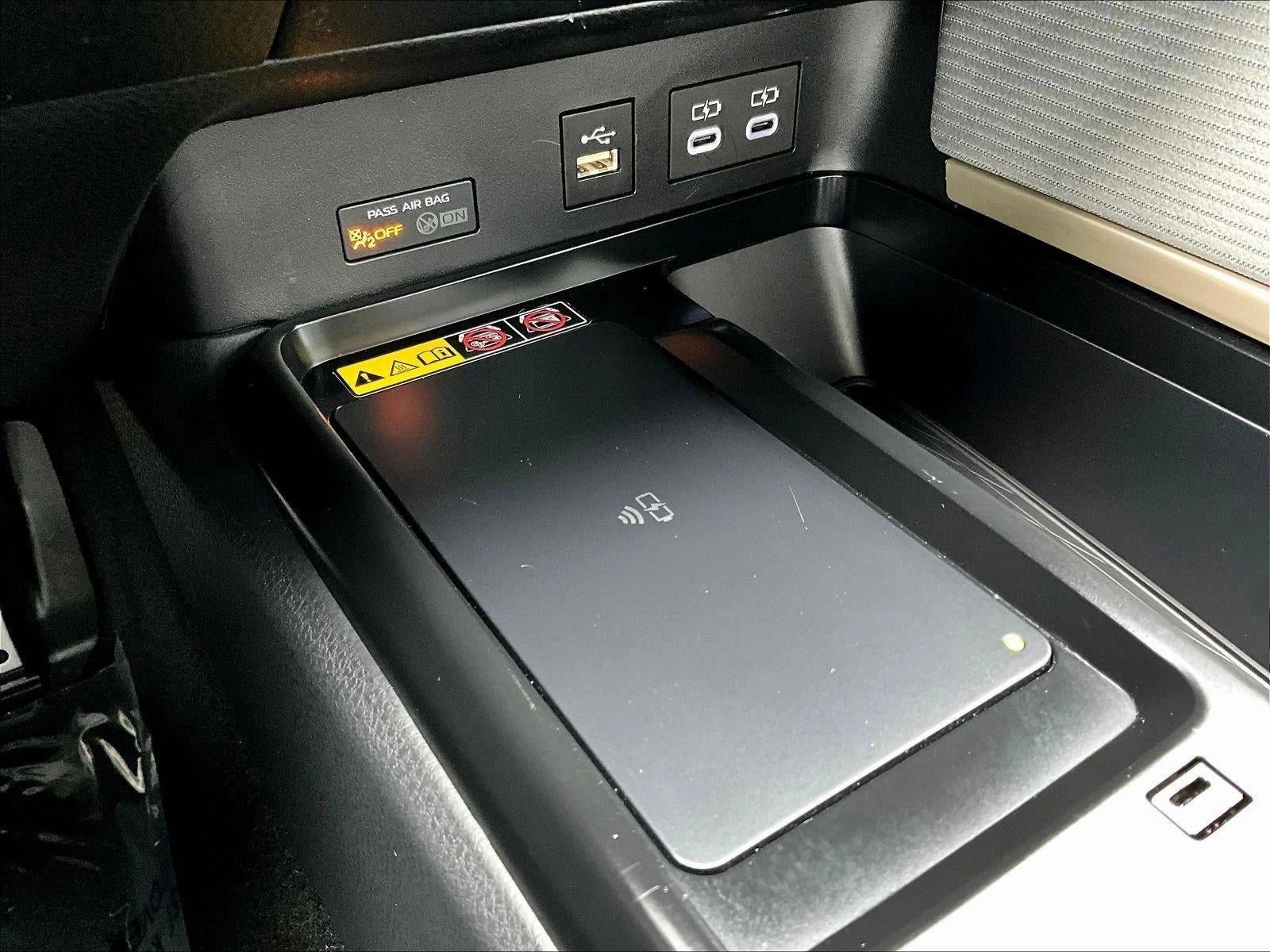 2026 Toyota Camry SE (SE)