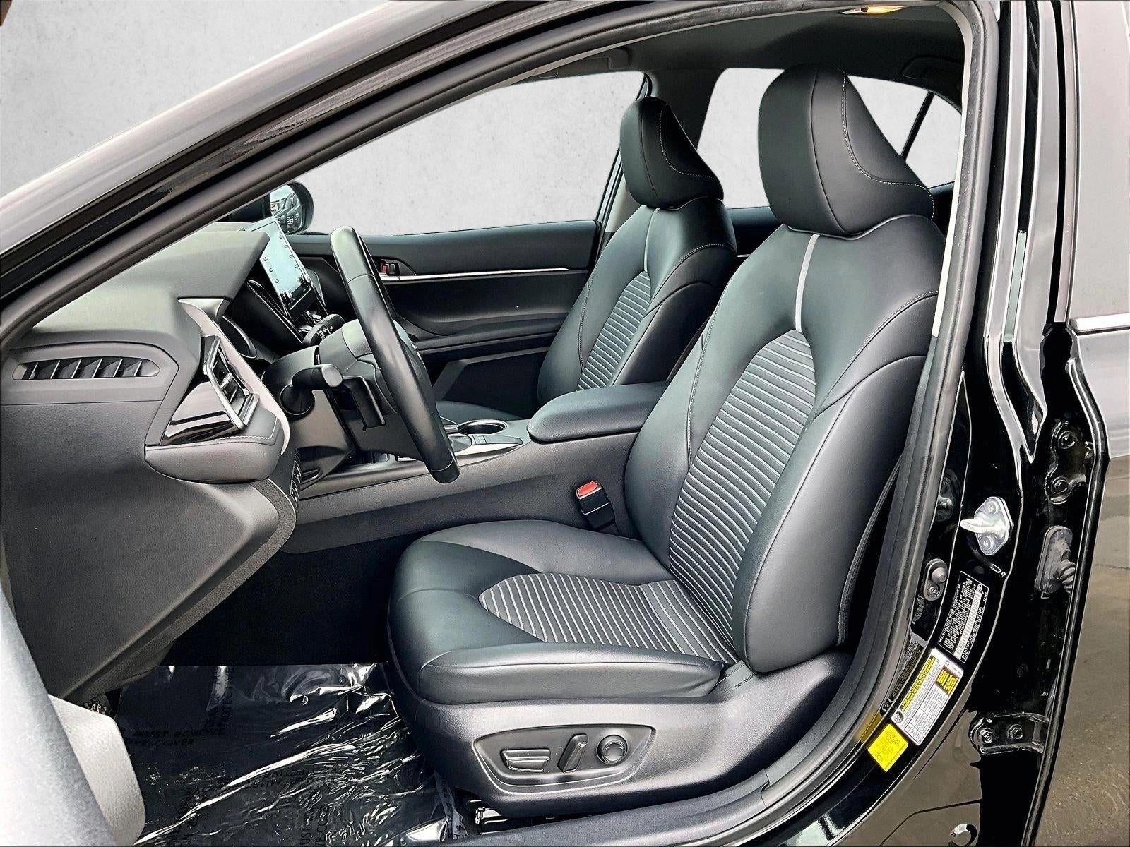 2023 Toyota Camry SE Auto (Natl)