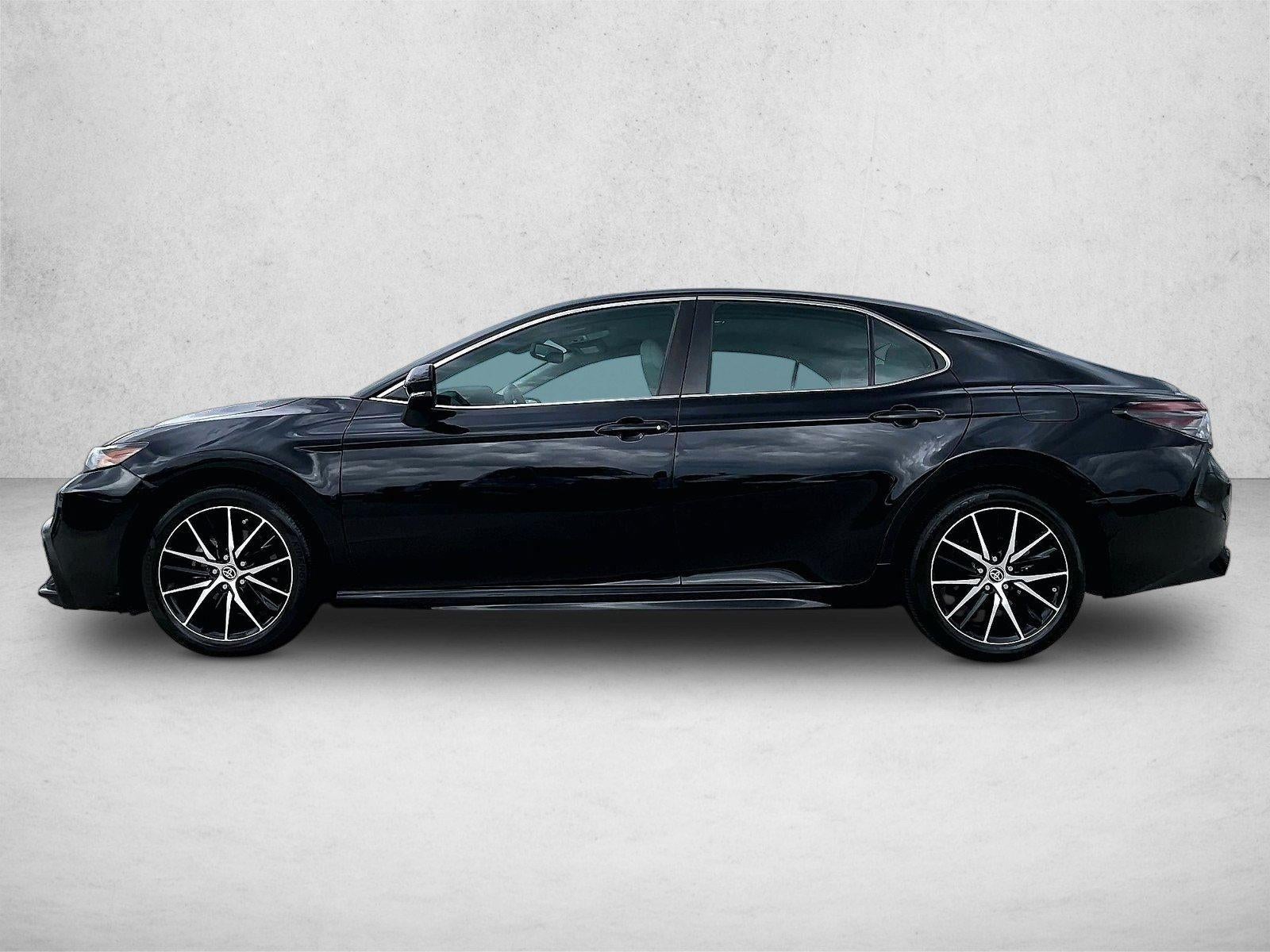 2024 Toyota Camry SE Auto (SE)