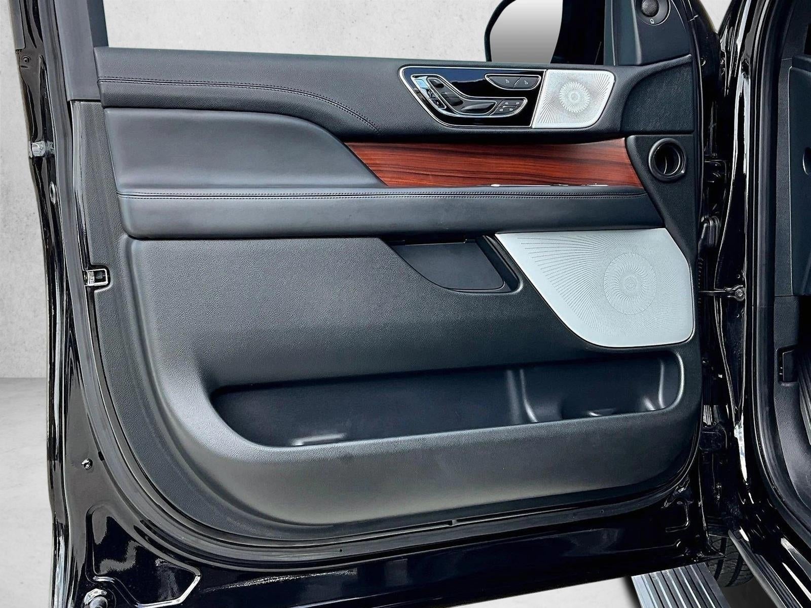 2023 Lincoln Navigator L Reserve 4x2