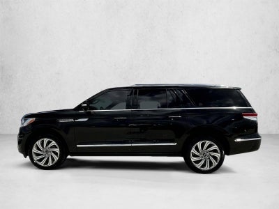 2023 Lincoln Navigator L Reserve 4x2