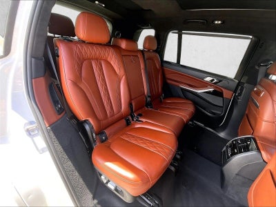 2023 BMW X7 xDrive40i Sports Activity Vehicle