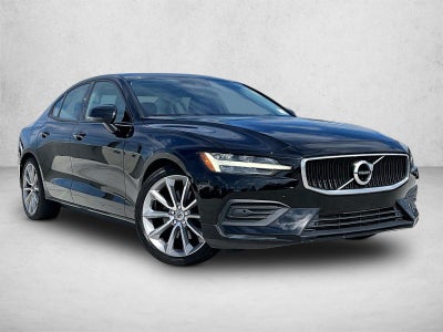 2020 Volvo S60 T5 FWD Momentum
