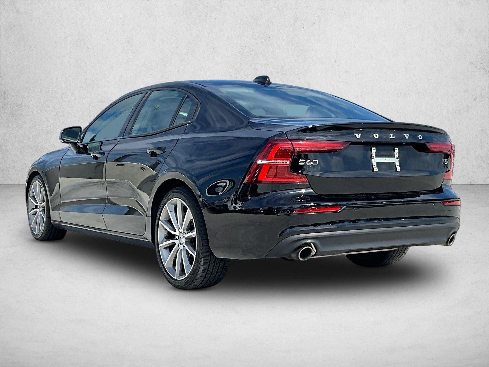 2020 Volvo S60 T5 FWD Momentum
