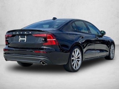 2020 Volvo S60 T5 FWD Momentum