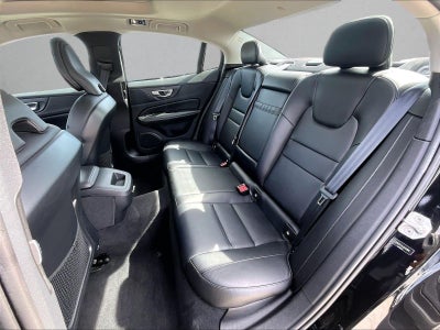 2020 Volvo S60 T5 FWD Momentum
