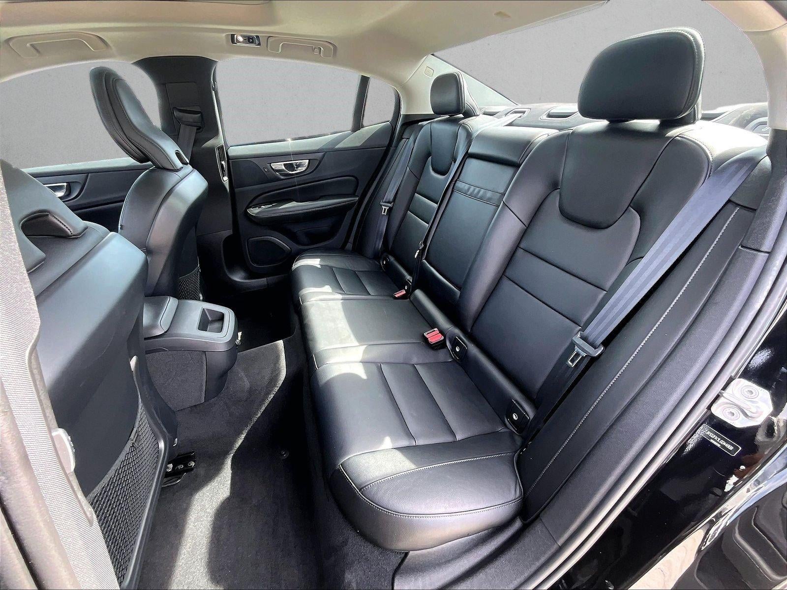 2020 Volvo S60 T5 FWD Momentum