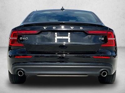 2020 Volvo S60 T5 FWD Momentum