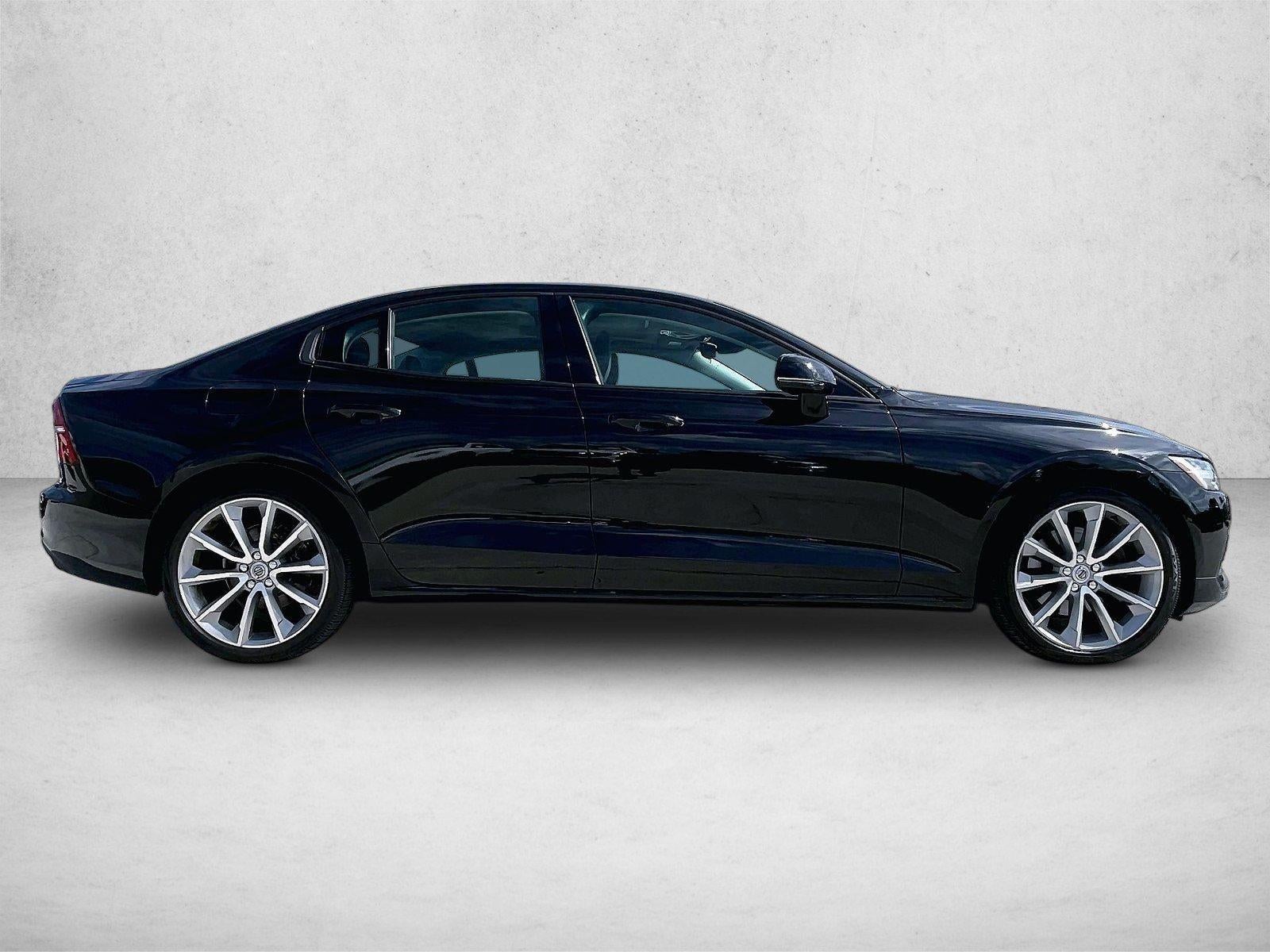 2020 Volvo S60 T5 FWD Momentum