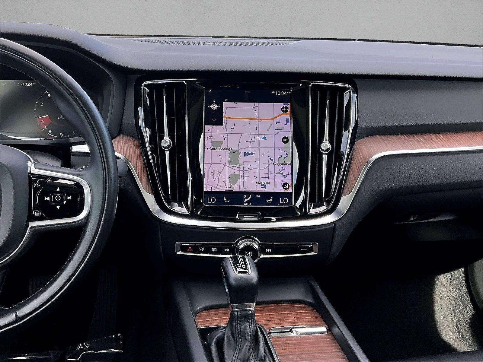 2020 Volvo S60 T5 FWD Momentum