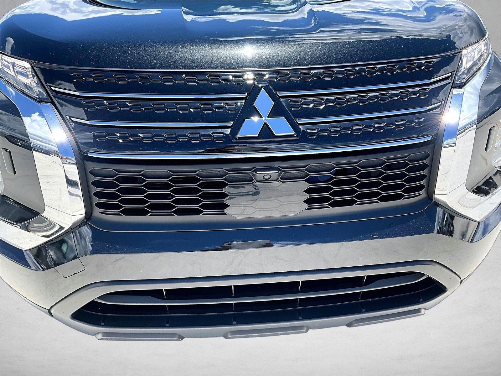 2024 Mitsubishi Outlander ES S-AWC