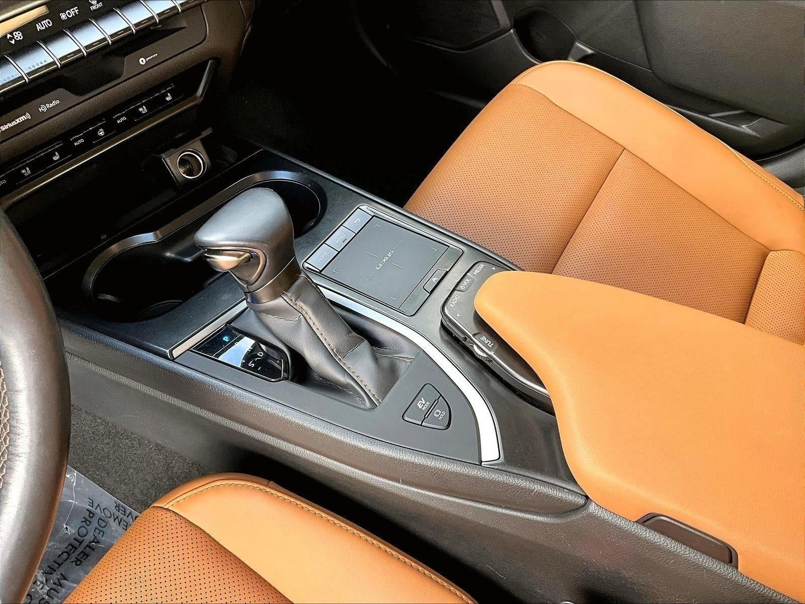 2020 Lexus UX 250h AWD