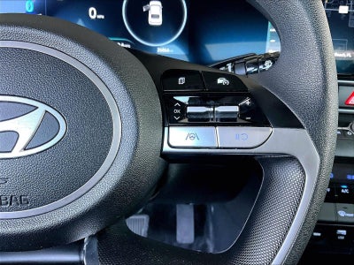 2024 Hyundai ELANTRA SEL IVT
