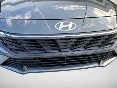 2024 Hyundai ELANTRA SEL IVT