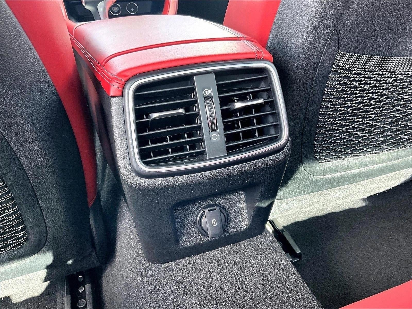 2022 Genesis G70 3.3T Launch Edition RWD