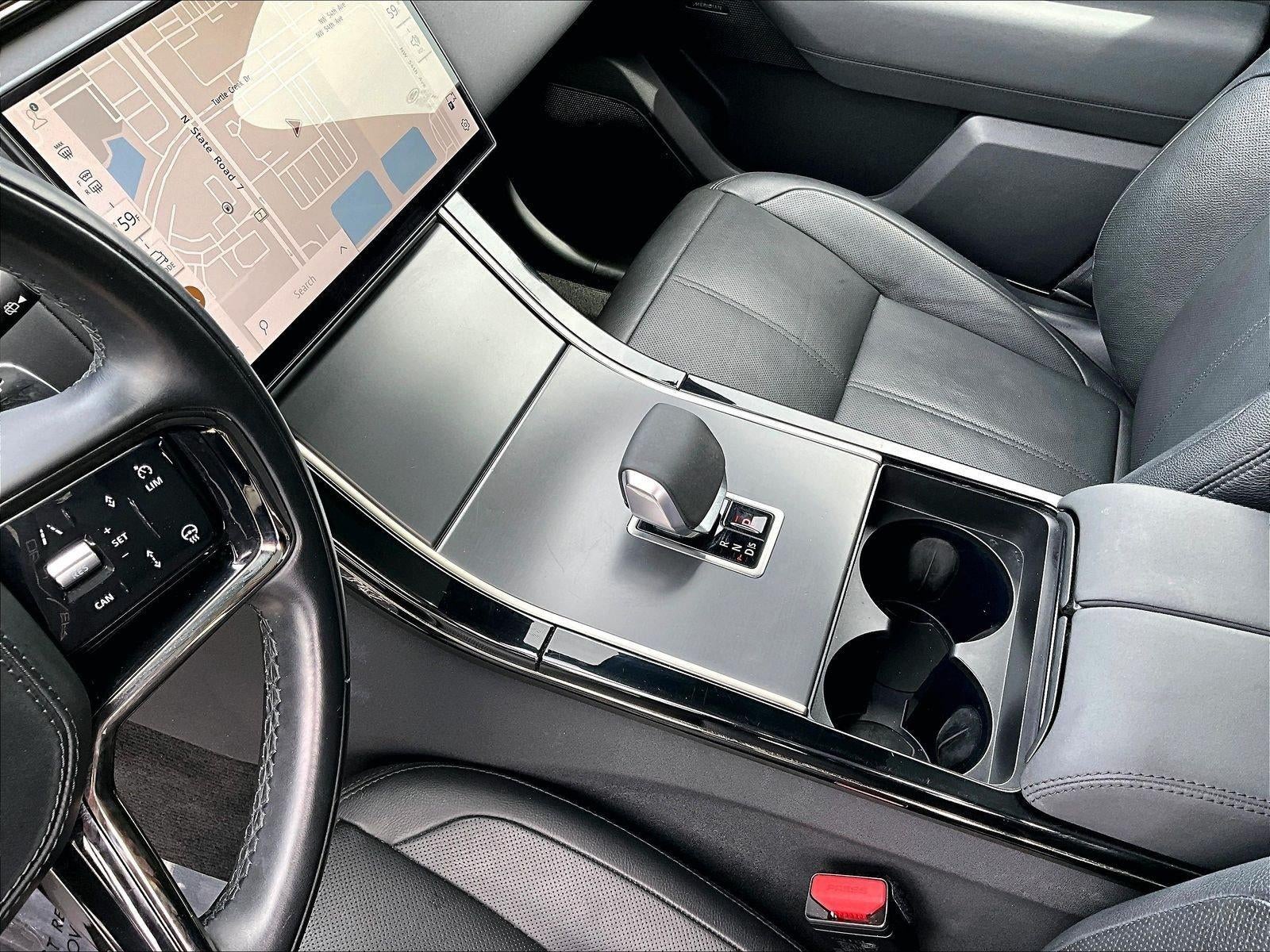 2025 Land Rover Range Rover Velar P250 Dynamic SE