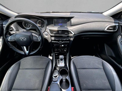 2019 INFINITI QX30 LUXE FWD