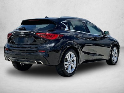 2019 INFINITI QX30 LUXE FWD
