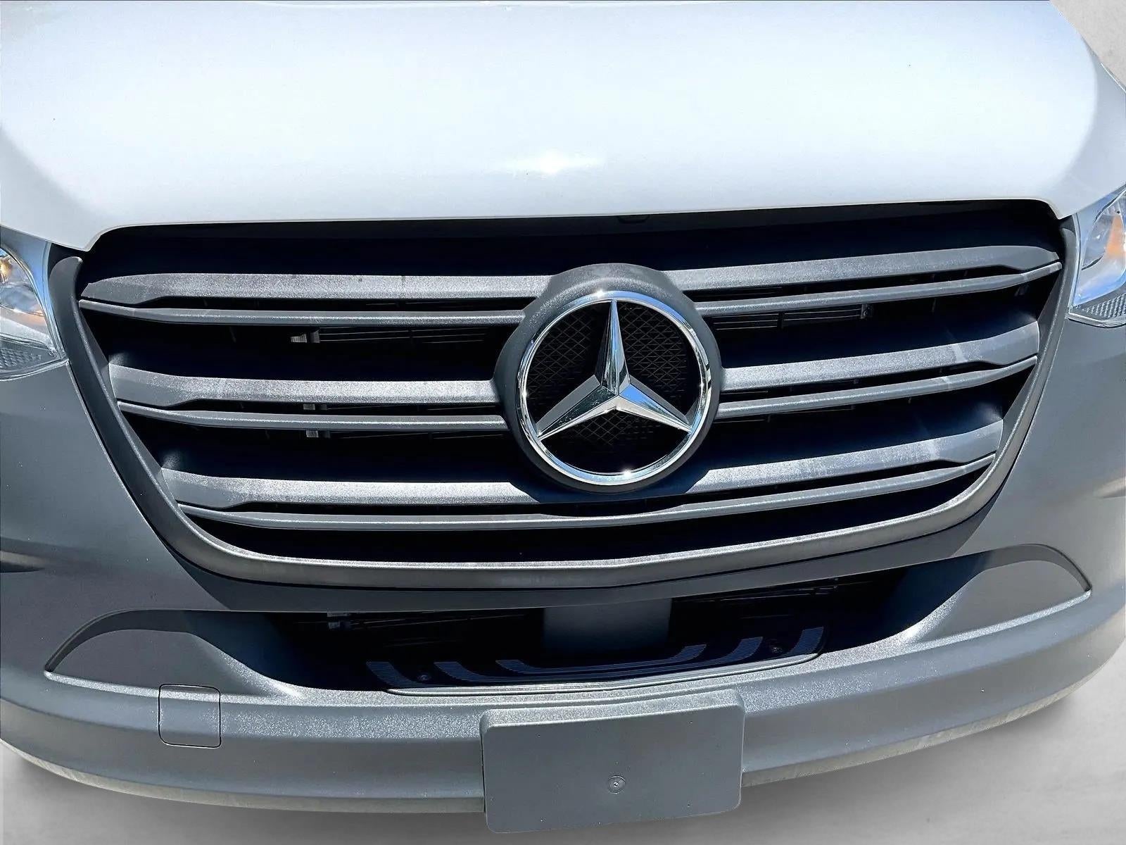 2025 Mercedes-Benz Sprinter Cargo Van 2500 High Roof I4 Diesel 170" RWD