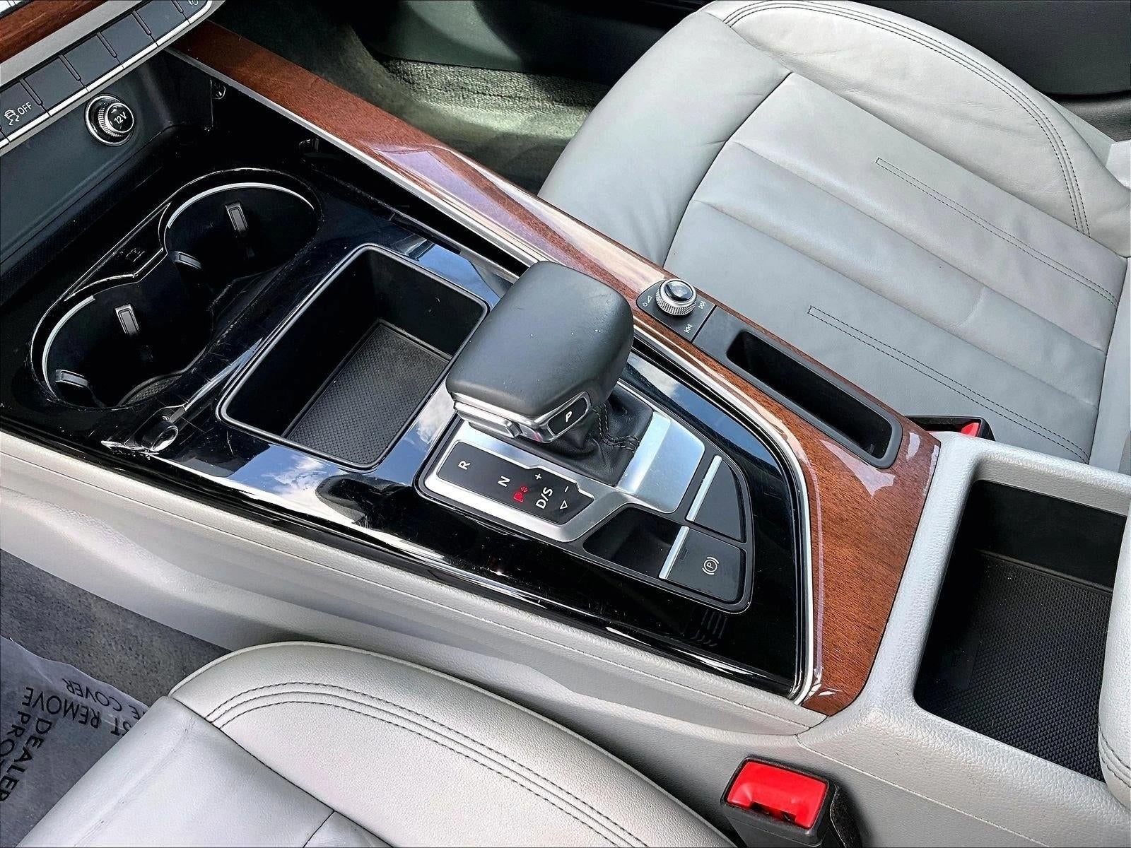 2020 Audi A4 Sedan Premium 40 TFSI