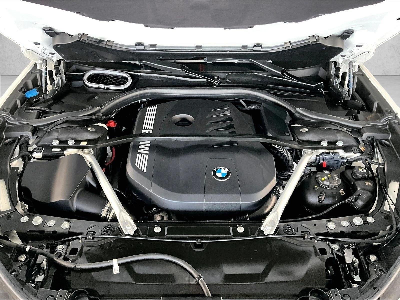 2025 BMW 740i Sedan
