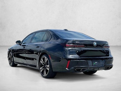 2023 BMW 760i xDrive Sedan