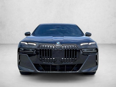 2023 BMW 760i xDrive Sedan