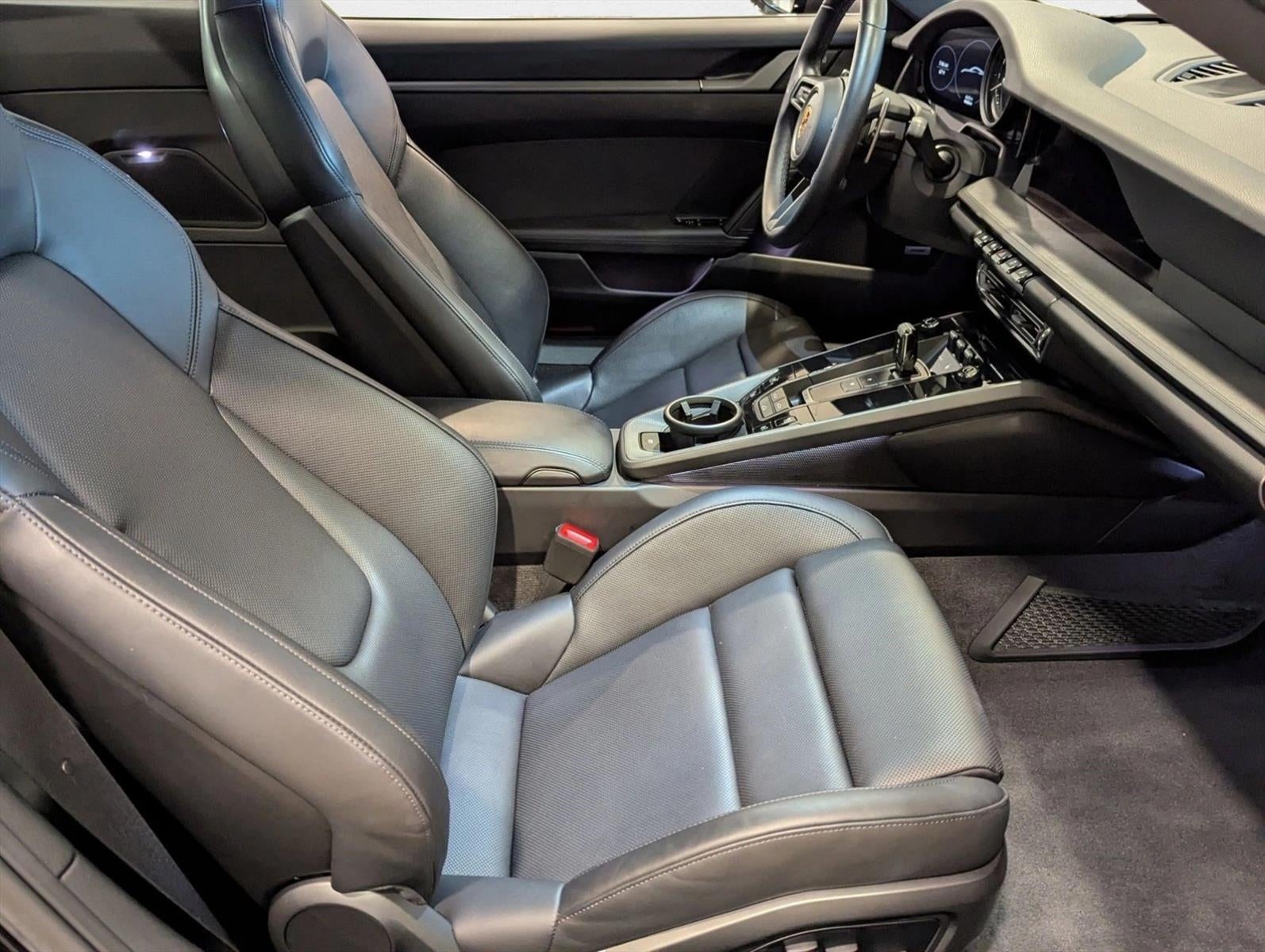 2024 Porsche 911 Carrera 4 Coupe