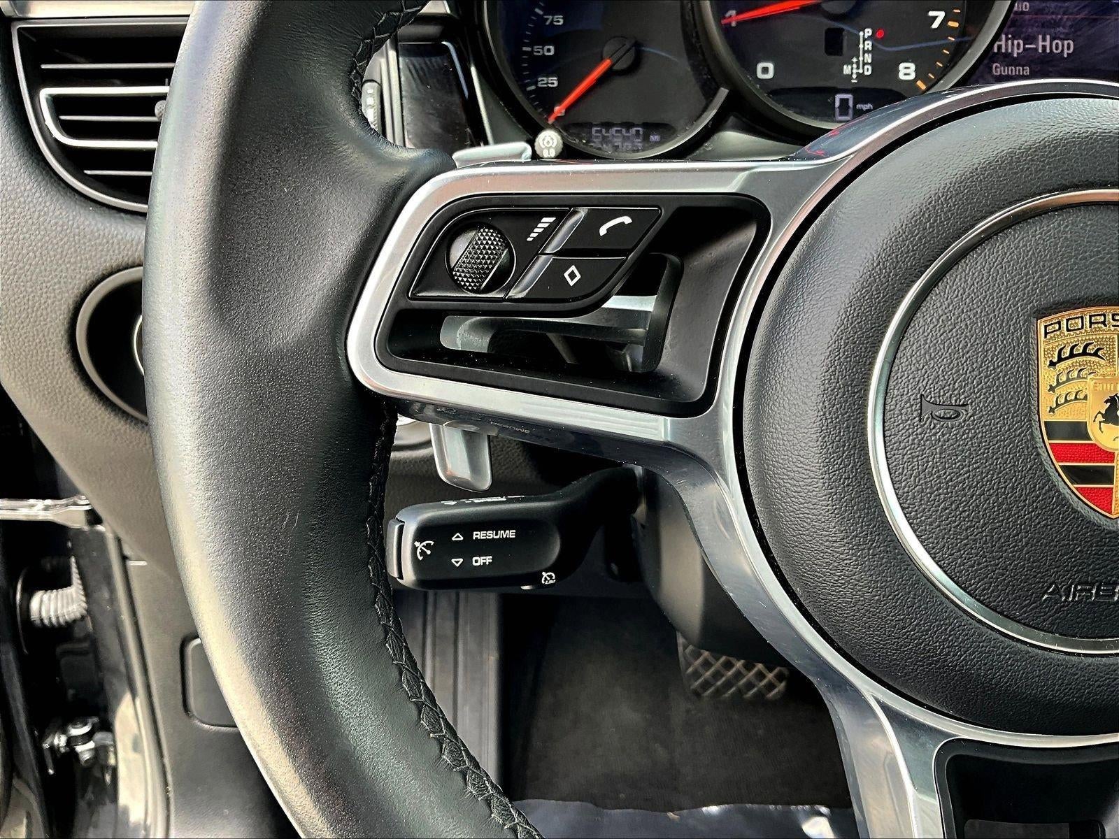 2020 Porsche Macan AWD