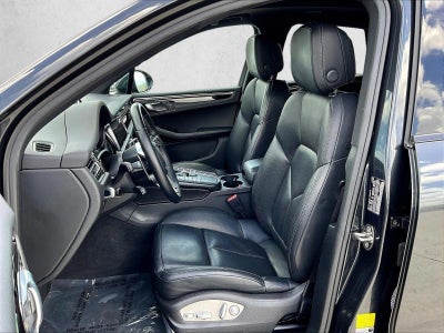 2020 Porsche Macan AWD