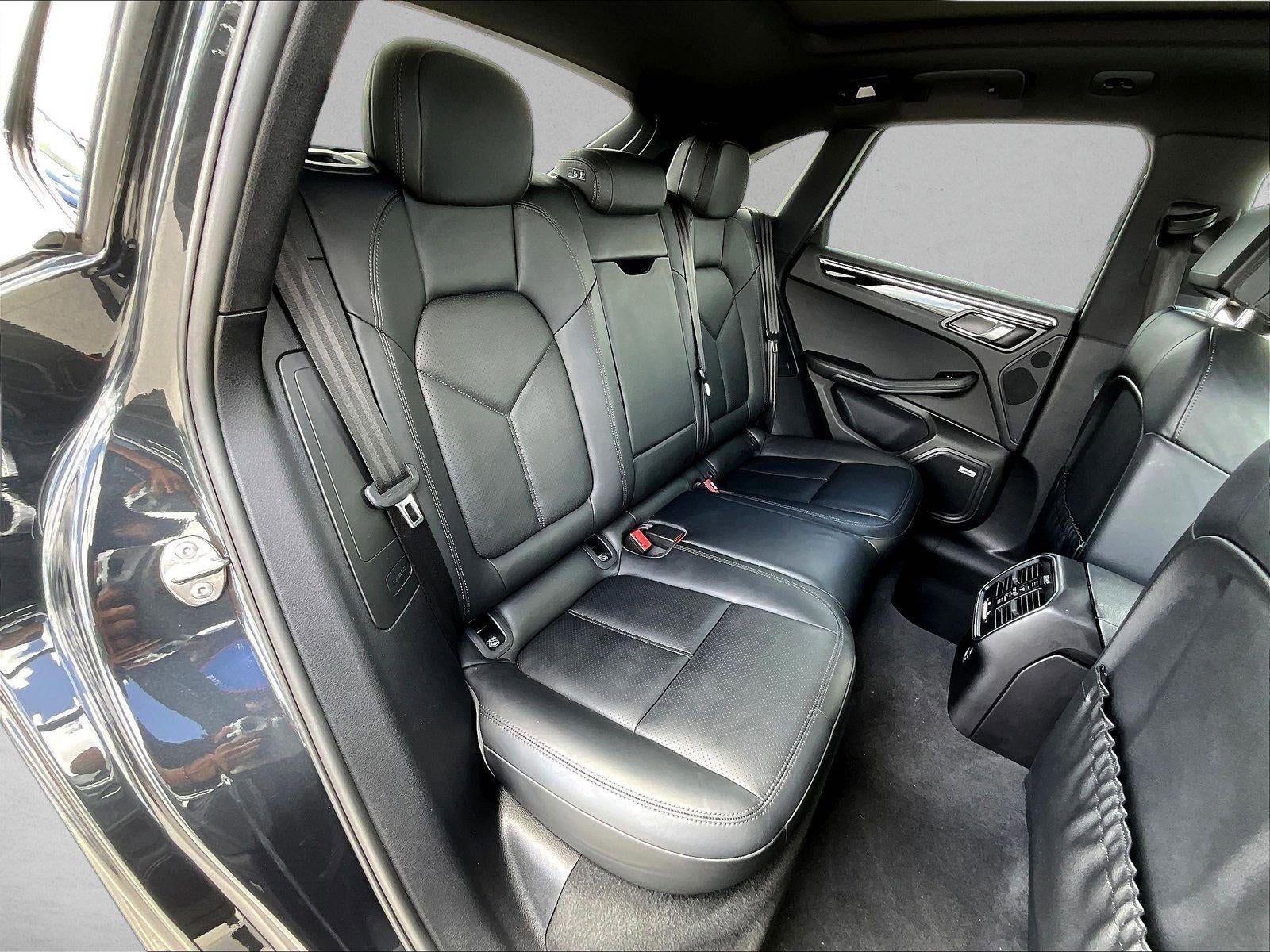 2020 Porsche Macan AWD