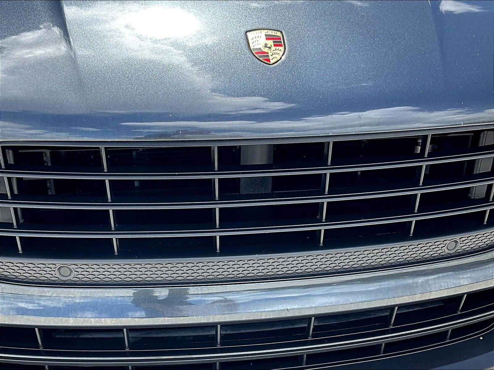 2020 Porsche Macan AWD