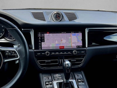 2020 Porsche Macan AWD
