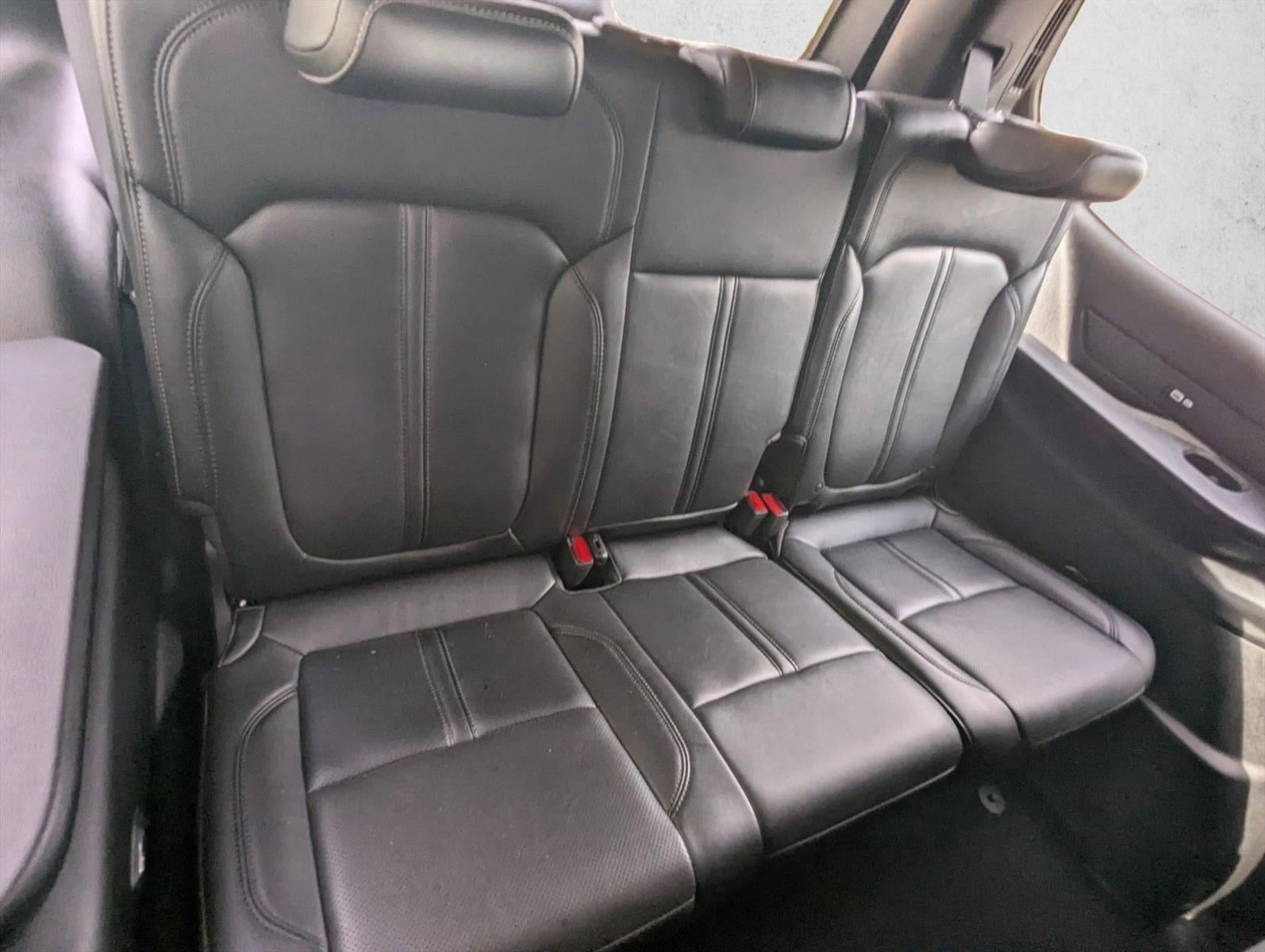 2022 Jeep Wagoneer Series II 4x2