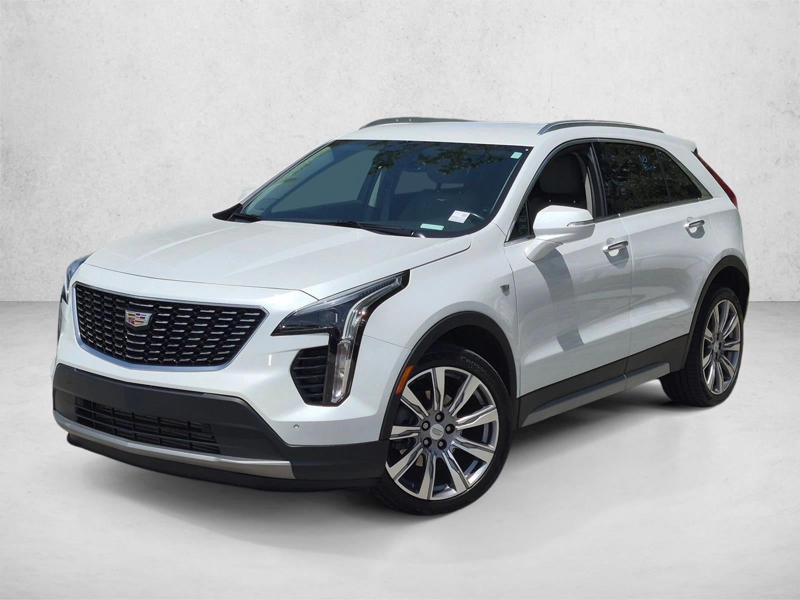 2023 Cadillac XT4 FWD 4dr Premium Luxury