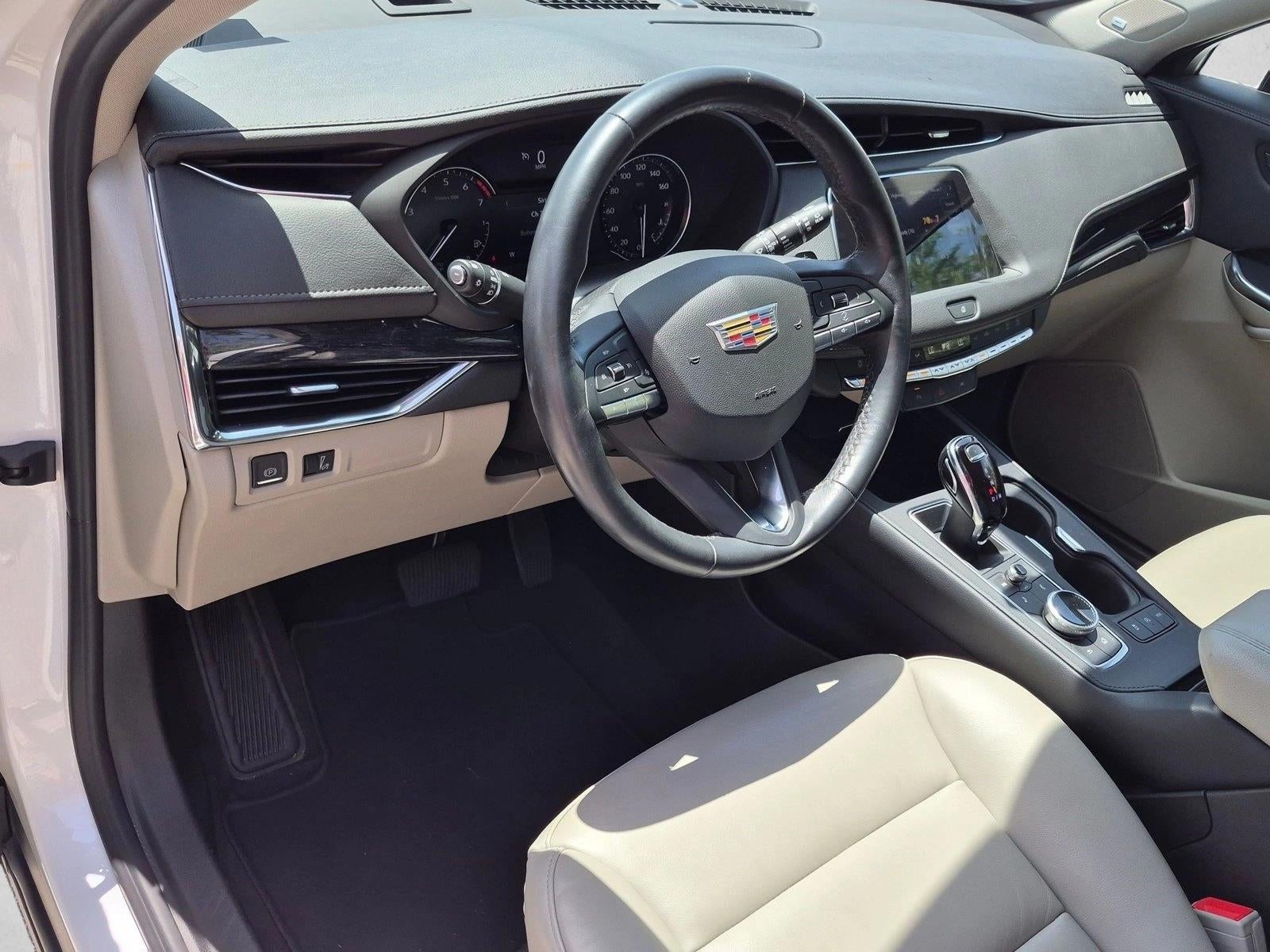 2023 Cadillac XT4 FWD 4dr Premium Luxury