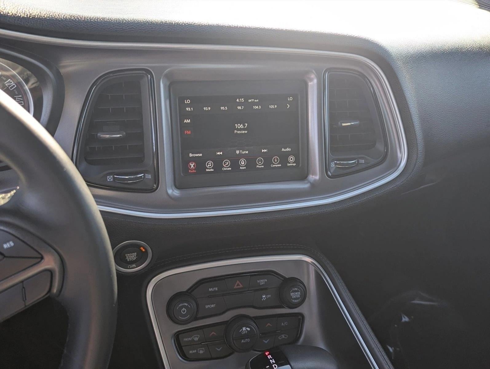 2019 Dodge Challenger SXT RWD