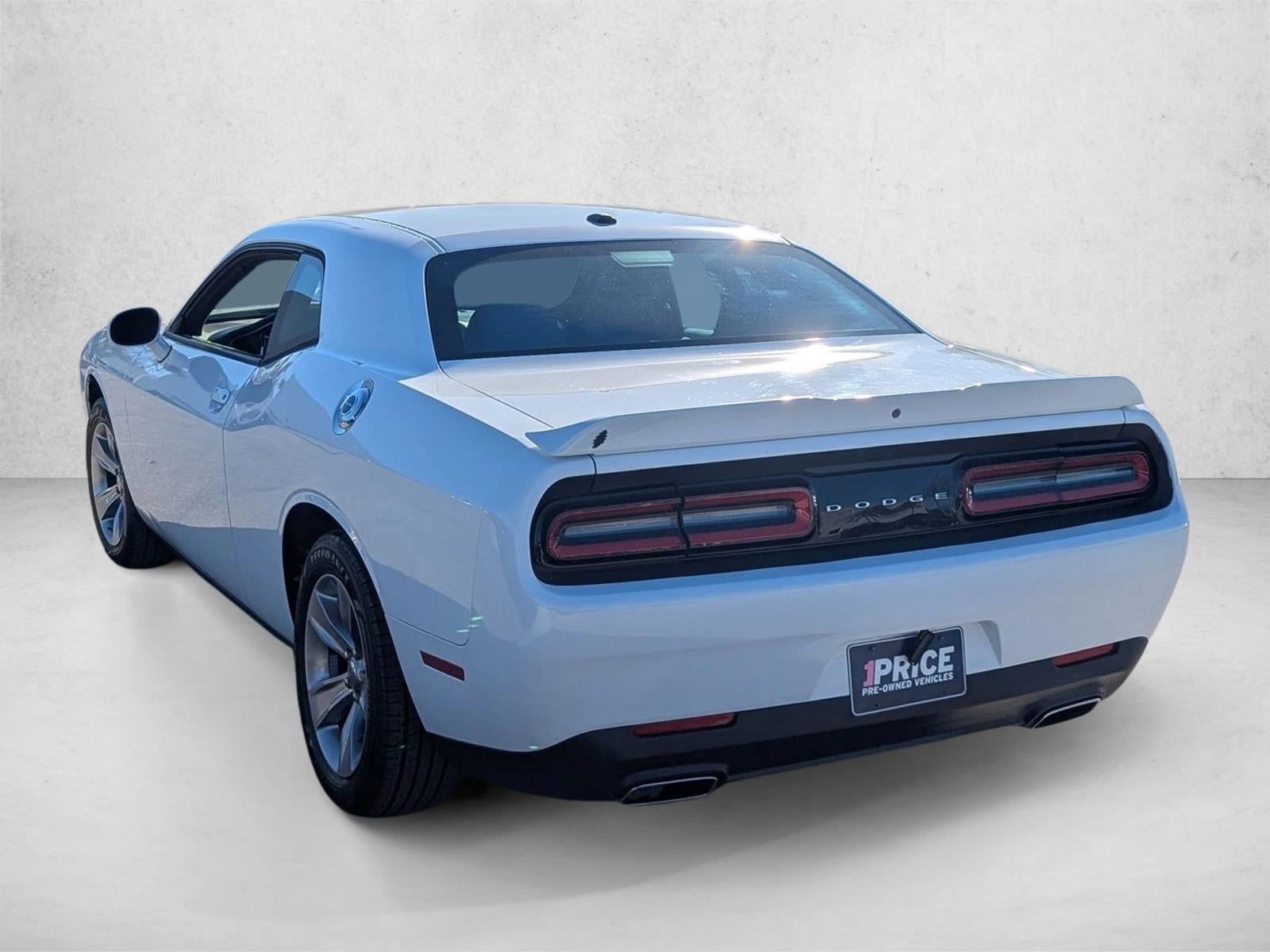 2019 Dodge Challenger SXT RWD