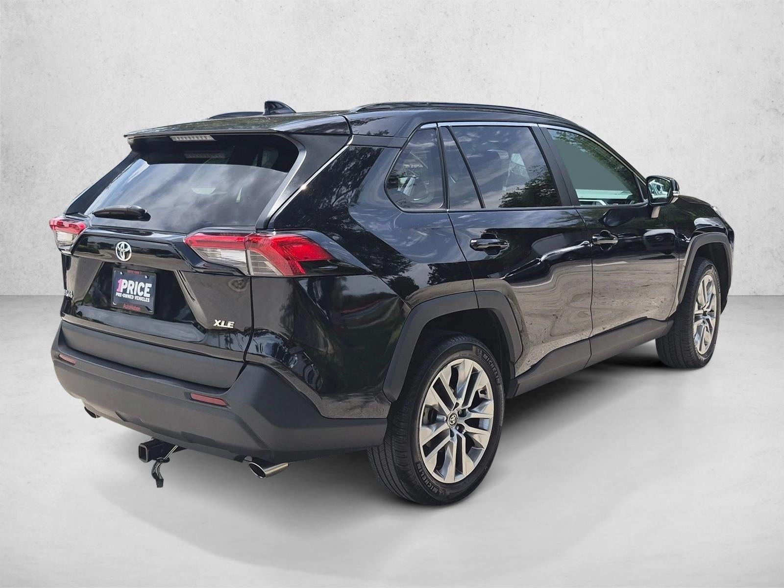 2022 Toyota RAV4 XLE Premium FWD (Natl)