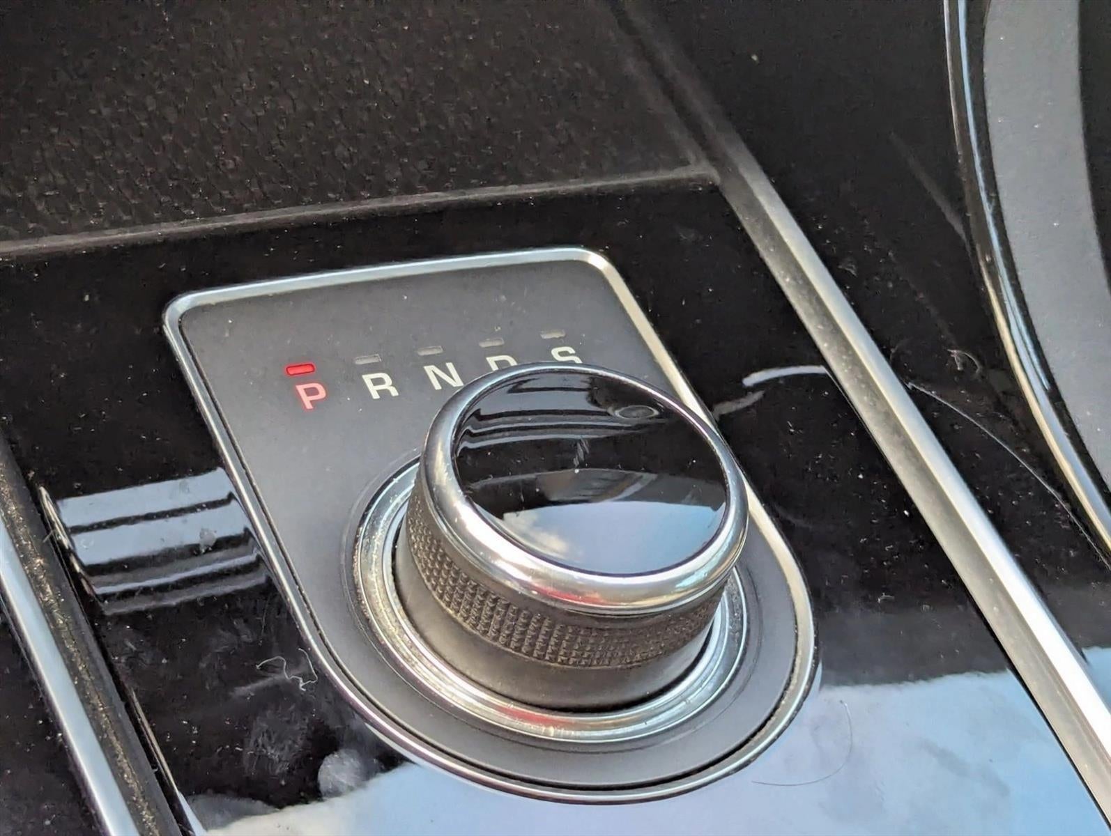 2017 Jaguar XE 25t RWD