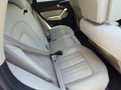 2022 Audi Q5 S line Premium 45 TFSI quattro