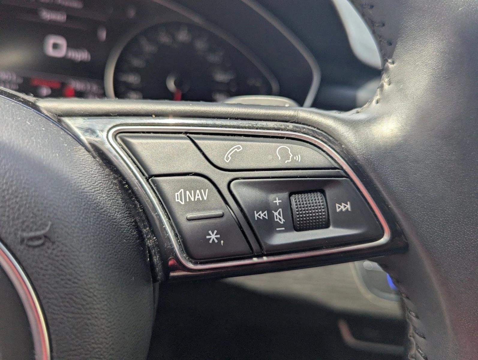 2019 Audi A4 Titanium Premium 40 TFSI