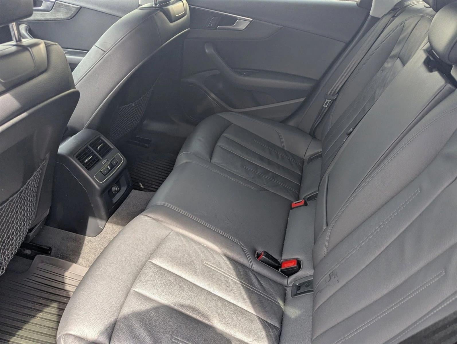 2019 Audi A4 Titanium Premium 40 TFSI