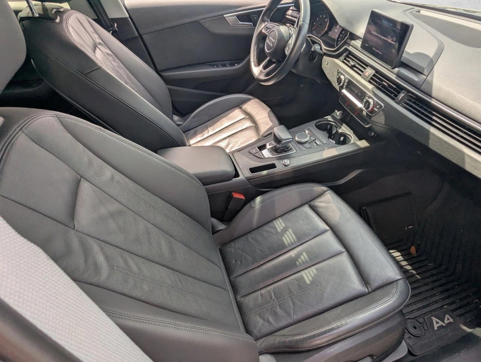 2019 Audi A4 Titanium Premium 40 TFSI