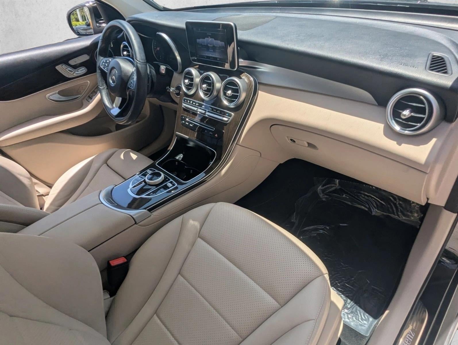 2019 Mercedes-Benz GLC GLC 300 SUV
