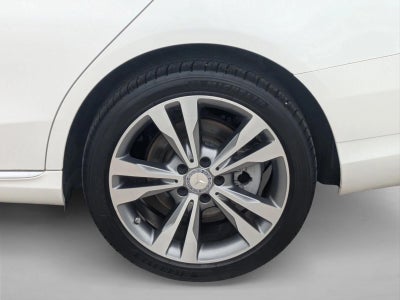 2017 Mercedes-Benz C-Class C 300 4MATIC® Sedan with Luxury Pkg