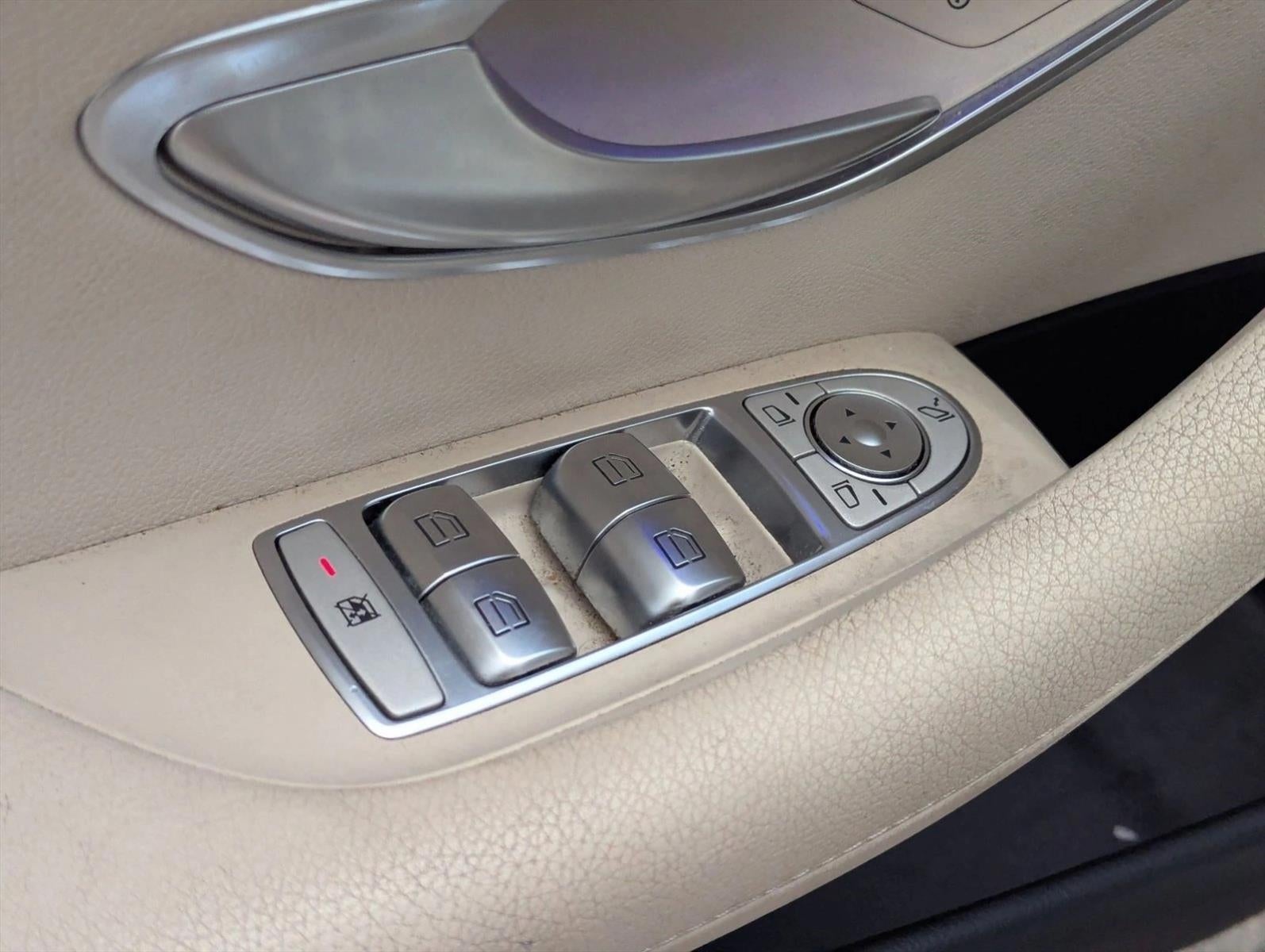 2017 Mercedes-Benz E-Class E 300 Luxury RWD Sedan